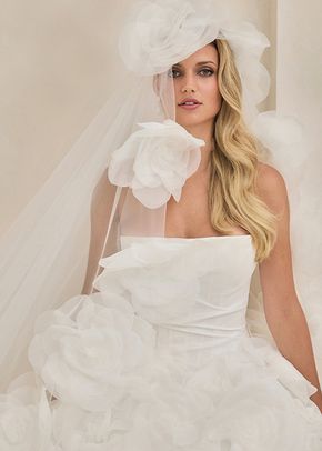 B25106 Bohdana, Blanc by Calla Blanche