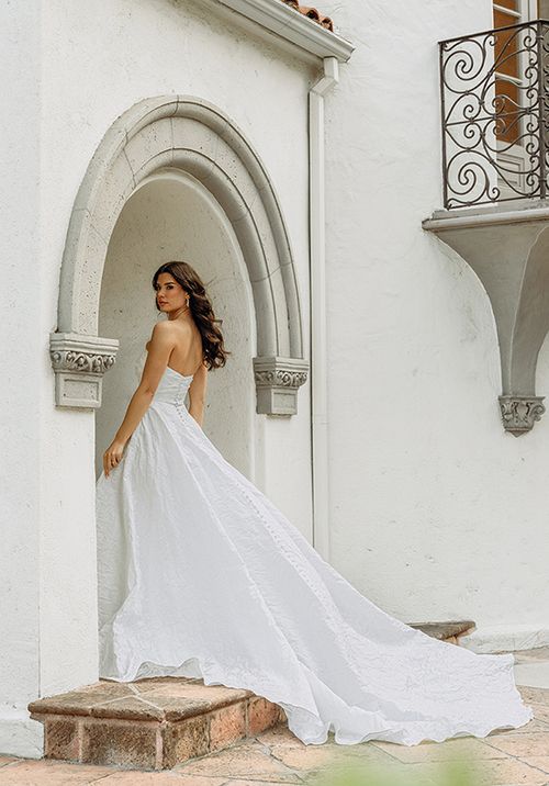 SY8059, Stella York
