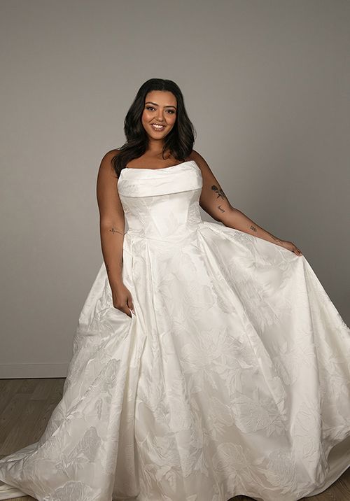 SY8084, Stella York