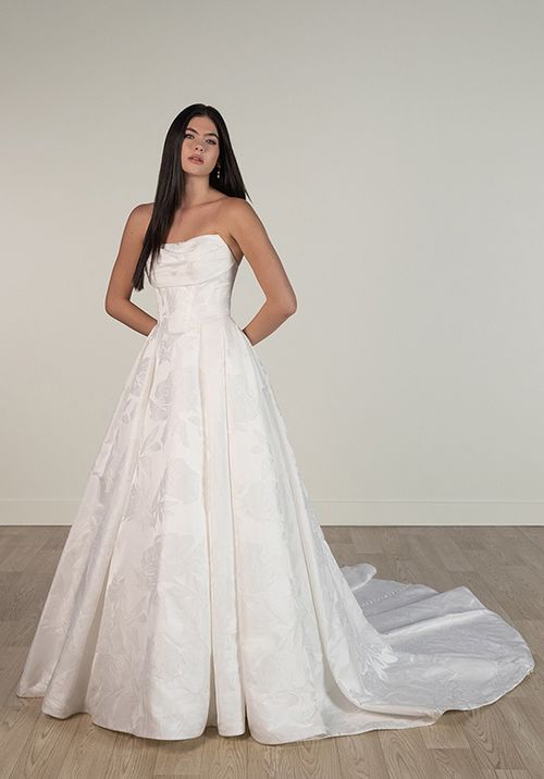 SY8084, Stella York