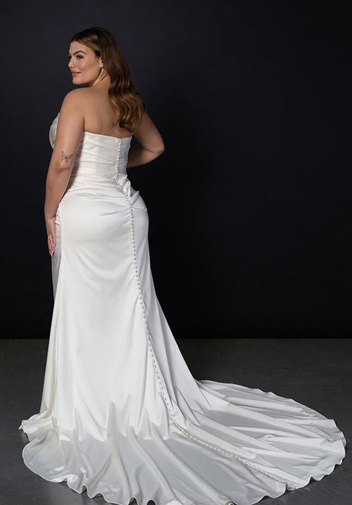 ML1874+, Martina Liana