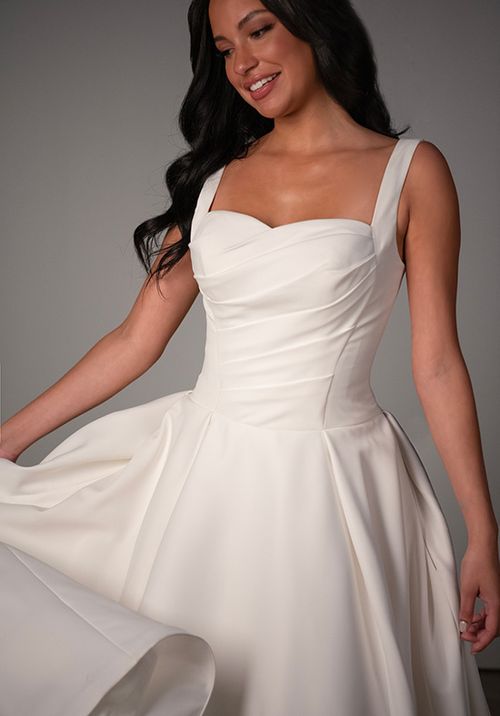 SY8178, Stella York