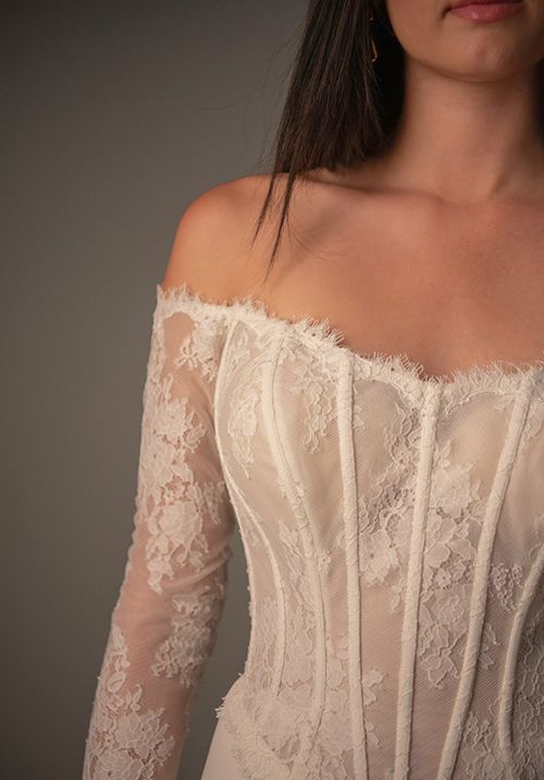 SY8256, Stella York