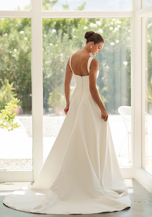 SY8217, Stella York