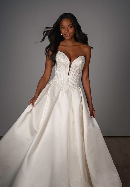 SY8246, Stella York