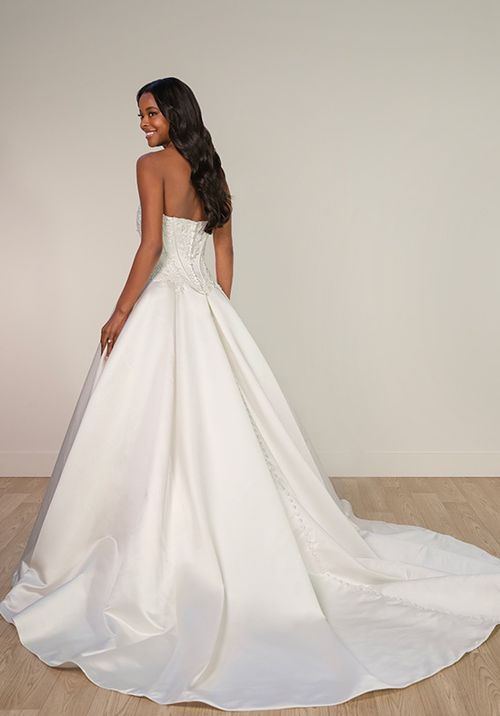 SY8246, Stella York