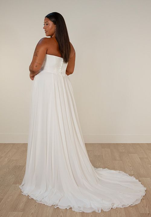 SY8244+, Stella York