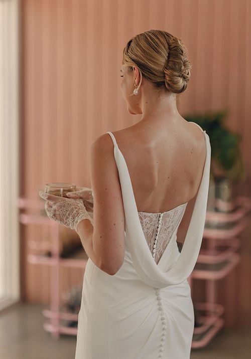 SY8224, Stella York