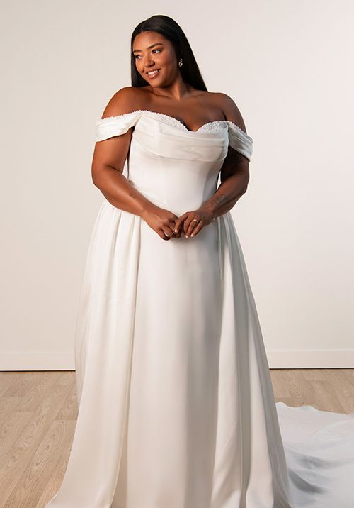 SY8236+, Stella York