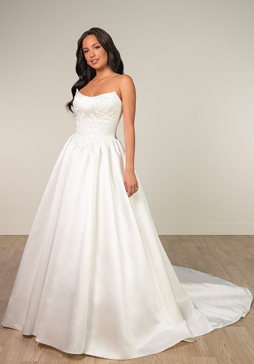 SY8239, Stella York