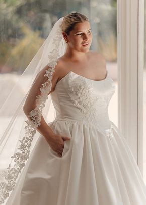 SY8239+, Stella York