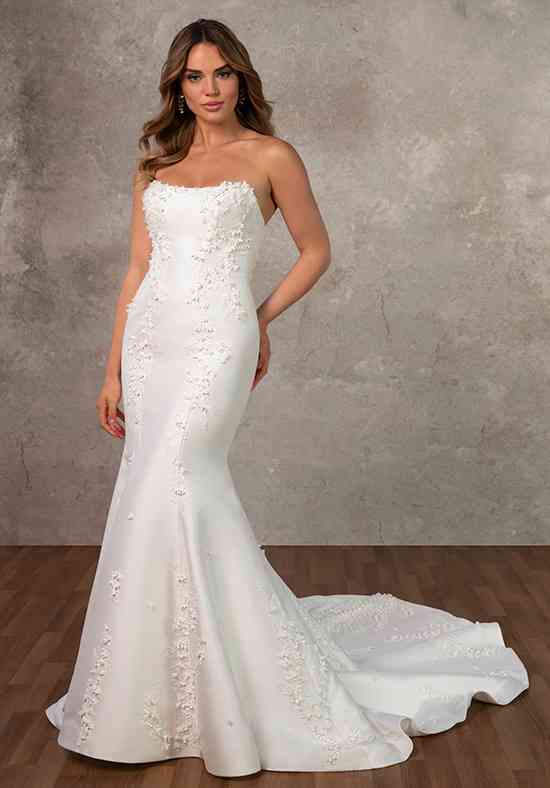 D4257 Flared cut / Fit-n-Flare Wedding Dress by Essense of Australia -  WeddingWire.com