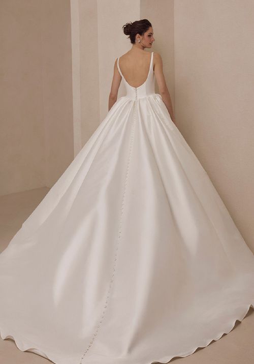 B25240 Solara, Blanc by Calla Blanche