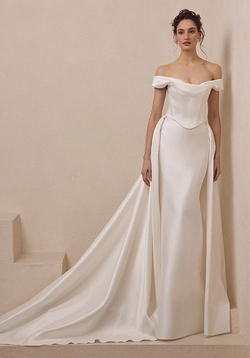 B25233 Nisa, Blanc by Calla Blanche