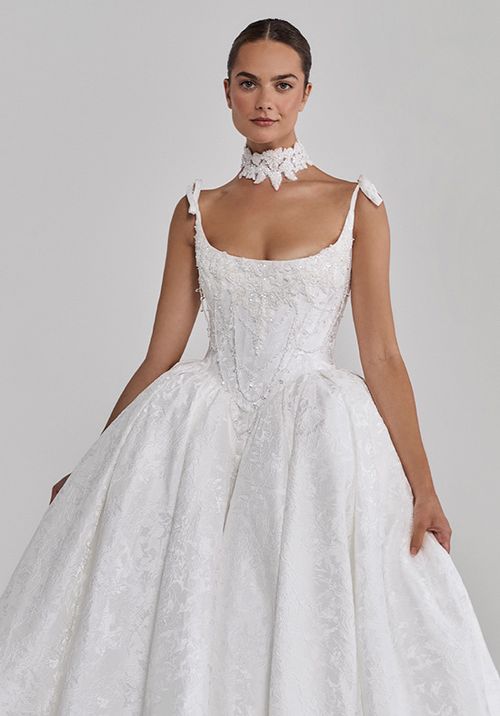 B26103 Guinevere, Blanc by Calla Blanche