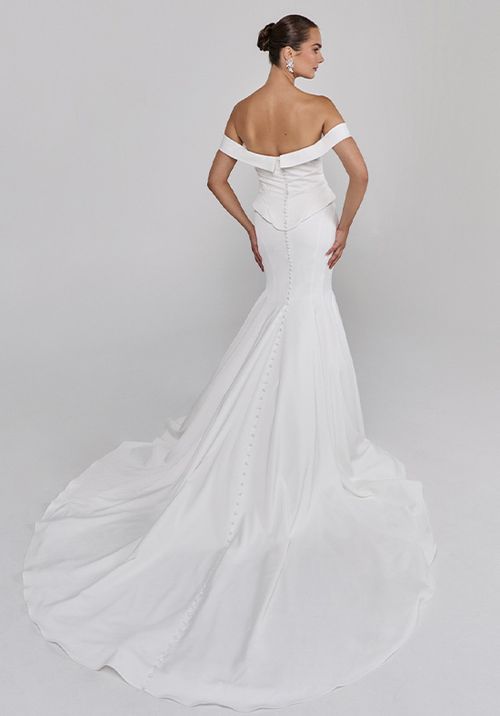 B26104 Jessamine, Blanc by Calla Blanche