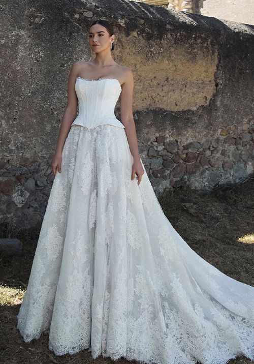 125247 Cambria, Calla Blanche