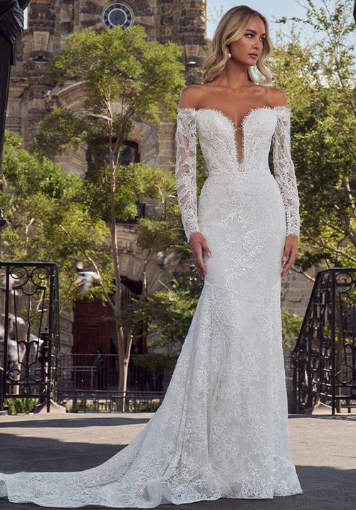 124244 Lenny, Calla Blanche