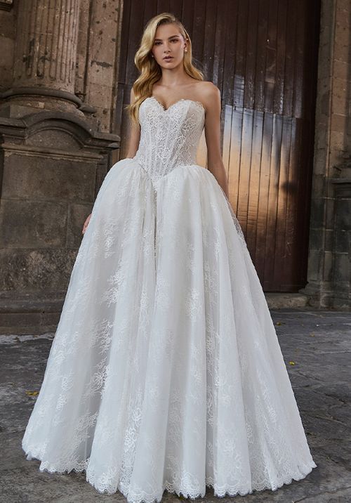 LA25247 Quielle, L'Amour by Calla Blanche
