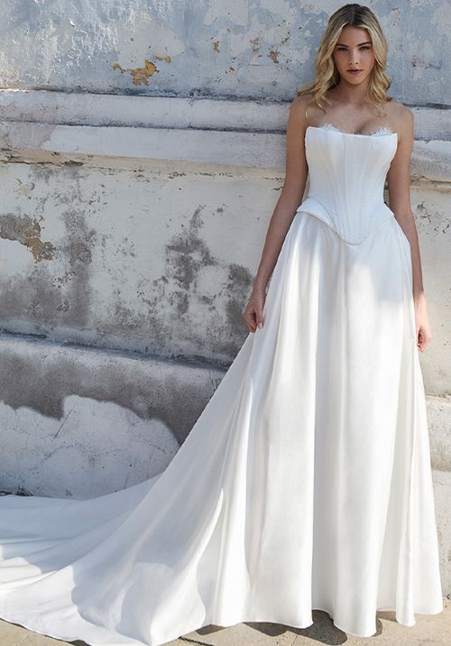 LA25245 Lunelle, L'Amour by Calla Blanche