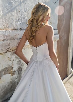 LA25245 Lunelle, L'Amour by Calla Blanche