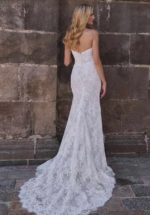 LA25260 Selin, L'Amour by Calla Blanche