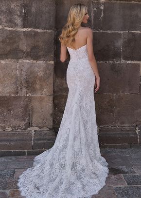 LA25260 Selin, L'Amour by Calla Blanche