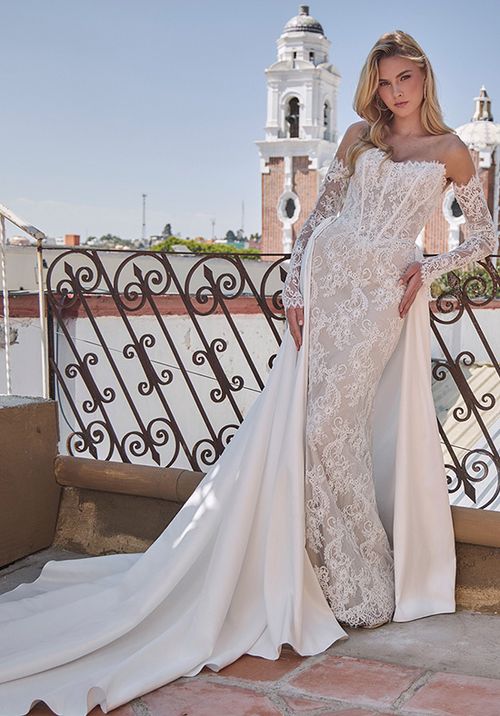 LA25254 Brynja, L'Amour by Calla Blanche