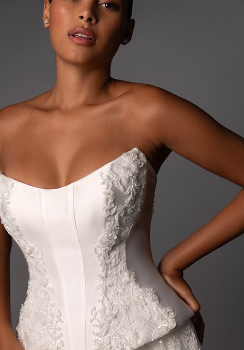 LE1448, Martina Liana Luxe