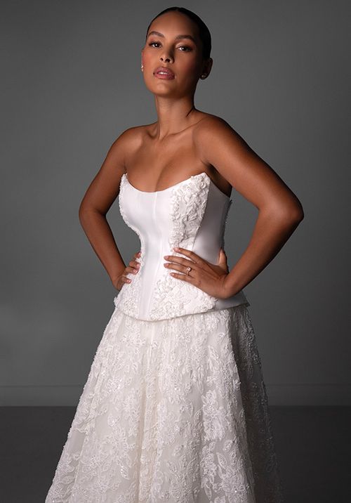 LE1448, Martina Liana Luxe