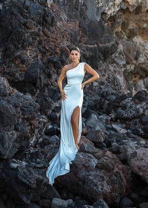 F403 - Serena, Wilderly Bride