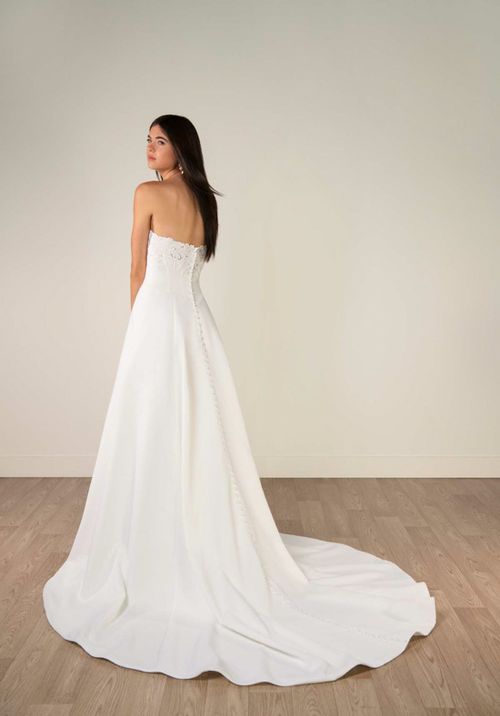 SY8328, Stella York