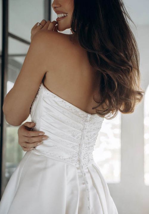 SY8318, Stella York