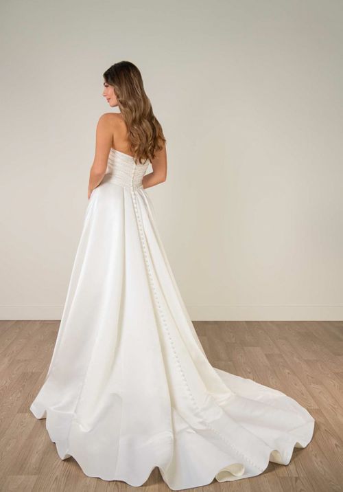 SY8318, Stella York