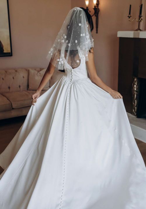 SY8273, Stella York