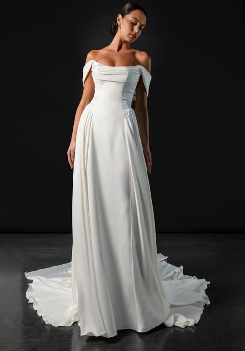 ML2066, Martina Liana