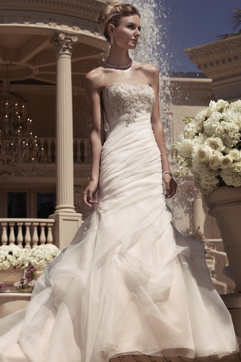 Mermaid Wedding Dress By Casablanca Bridal Weddingwire Com