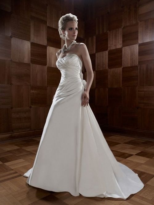 B032, Amaré Couture