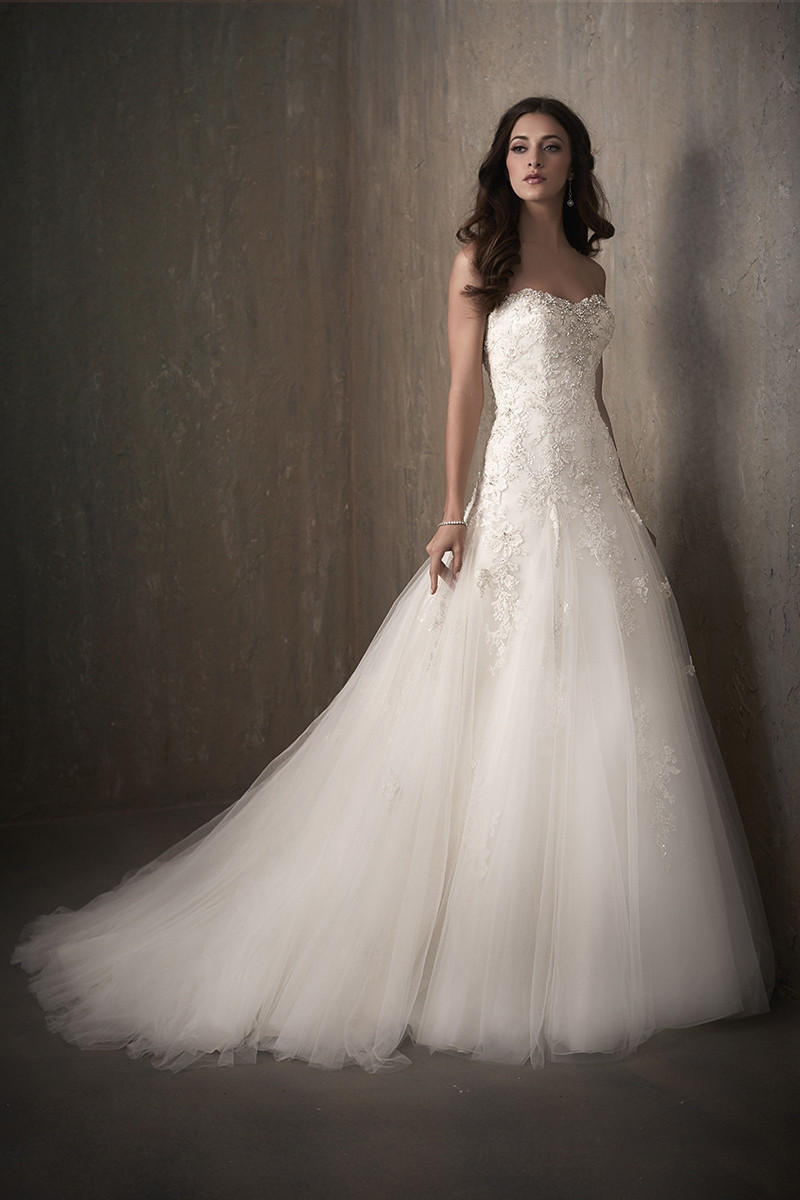 Scarlett A-line Wedding Dress by Adrianna Papell Platinum - WeddingWire.com