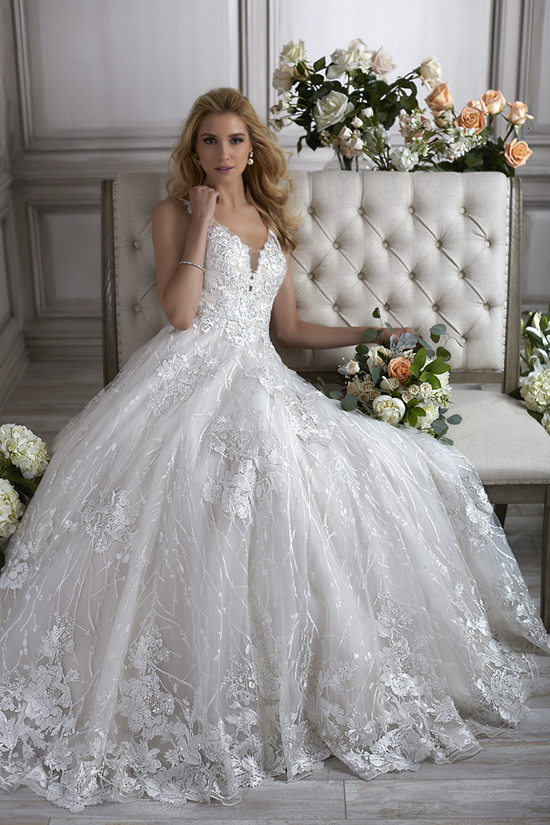 Louisa A-line Wedding Dress by Adrianna Papell Platinum - WeddingWire.com