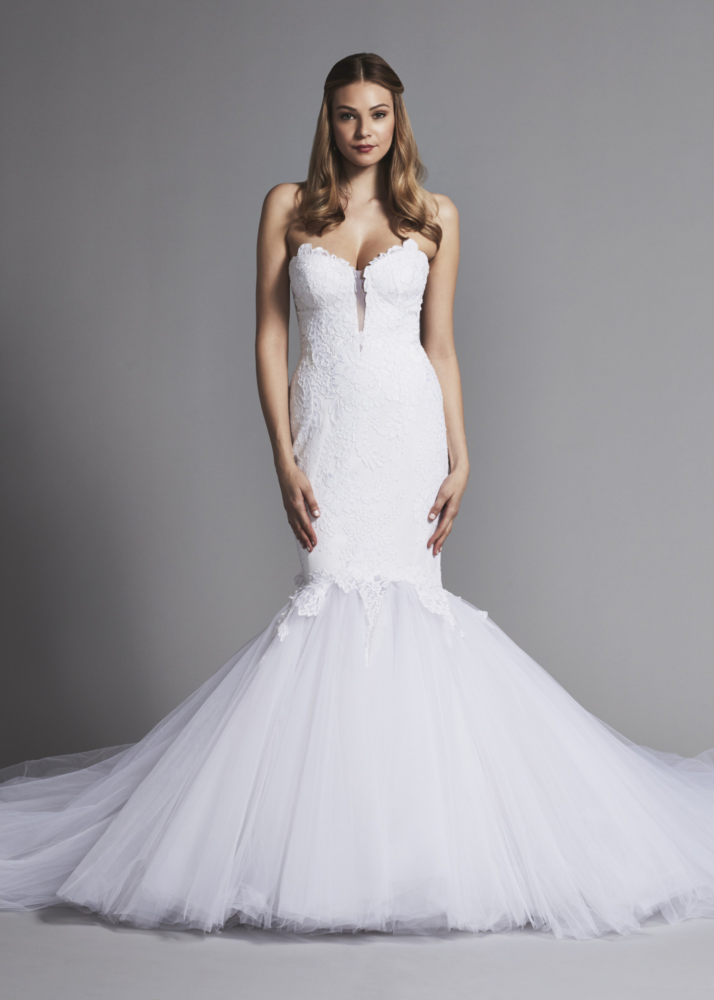 4644 Mermaid Wedding Dress by Pnina Tornai for Kleinfeld - WeddingWire.com