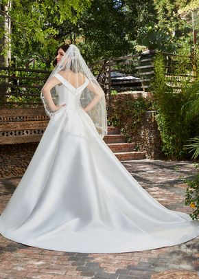 2401-2 Kensington, Casablanca Bridal