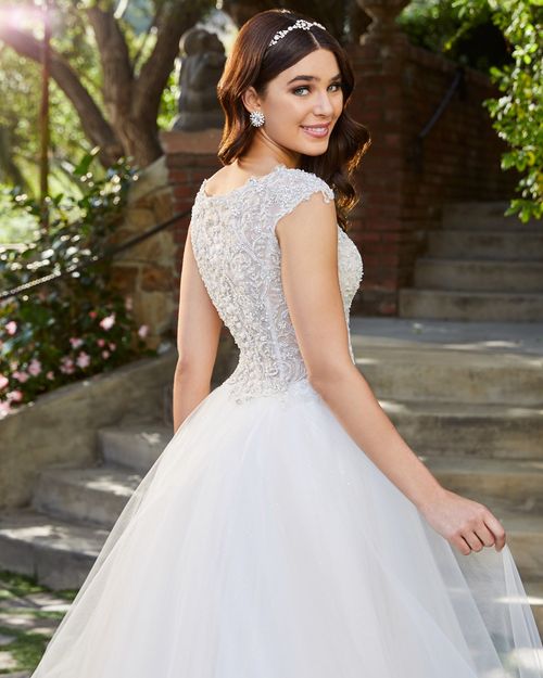 2402 Joyce, Casablanca Bridal