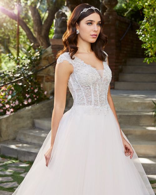 2402 Joyce, Casablanca Bridal