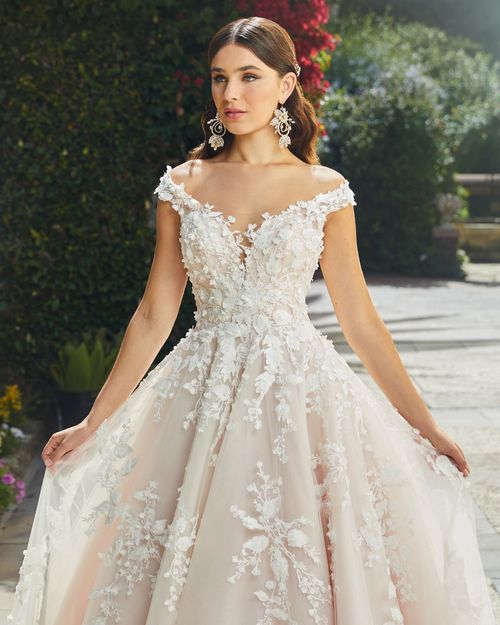 2406 Evelina, Casablanca Bridal