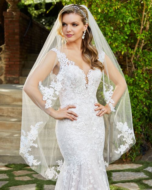 2408 Mandy, Casablanca Bridal