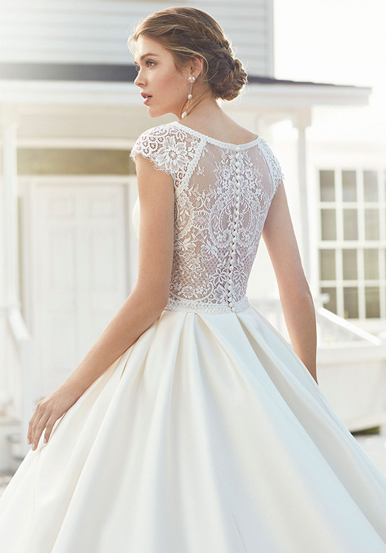 CYAN Ball Gown Wedding Dress by Rosa Clará - WeddingWire.com