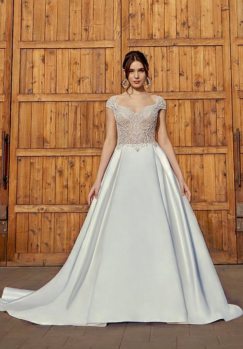 Style 2416 London, Casablanca Bridal