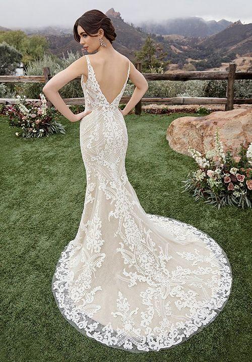 Style 2421 Vera, Casablanca Bridal