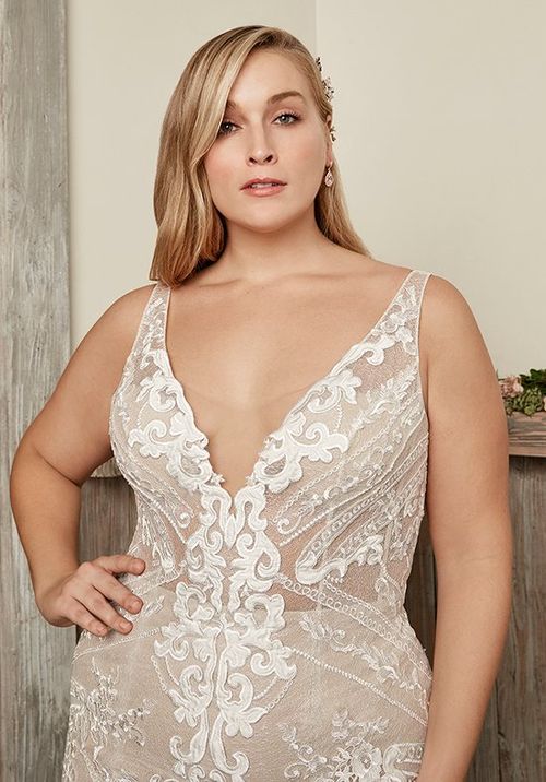 Style 2421 Vera, Casablanca Bridal